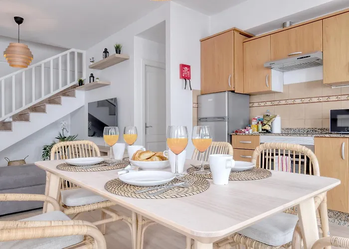 Mar Y Ola - 250m To The By Lanzarote *